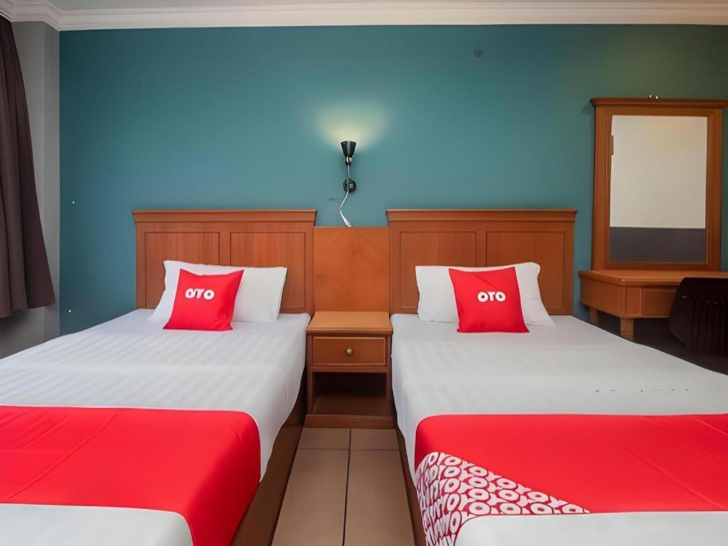 River Park Hotel Sibu Exterior photo