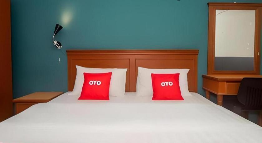 River Park Hotel Sibu Exterior photo