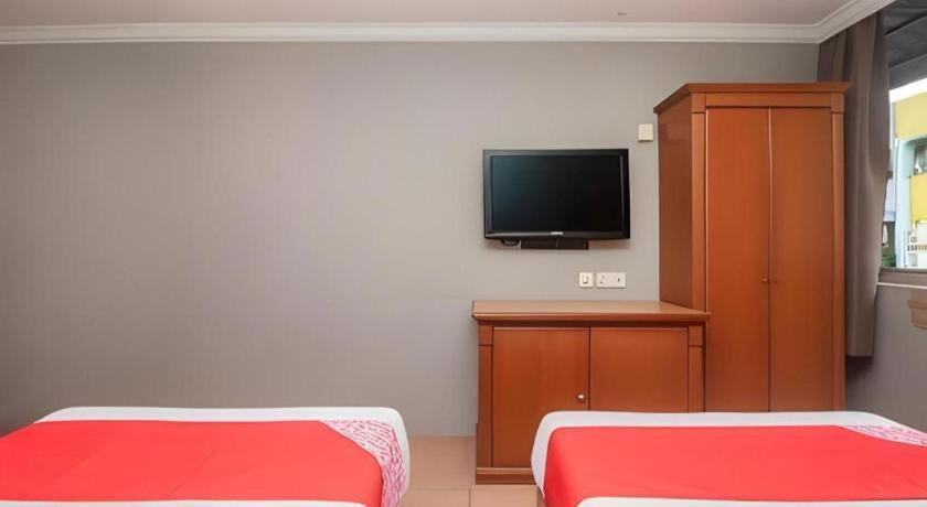 River Park Hotel Sibu Exterior photo