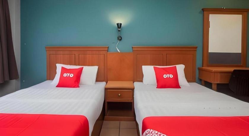 River Park Hotel Sibu Exterior photo